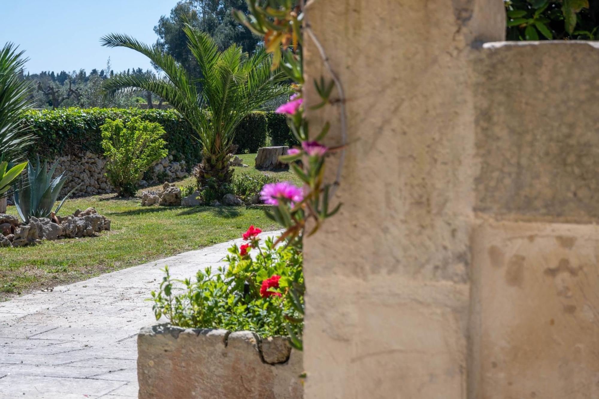 Agriturismo Masseria Del Bosco Makyva Борганье Экстерьер фото
